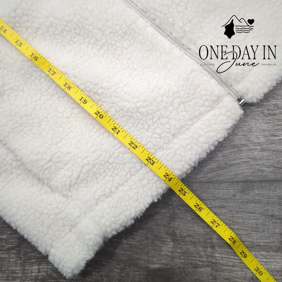 Calvin Klein Sherpa Zip Vest Size M - Picture 4 of 5